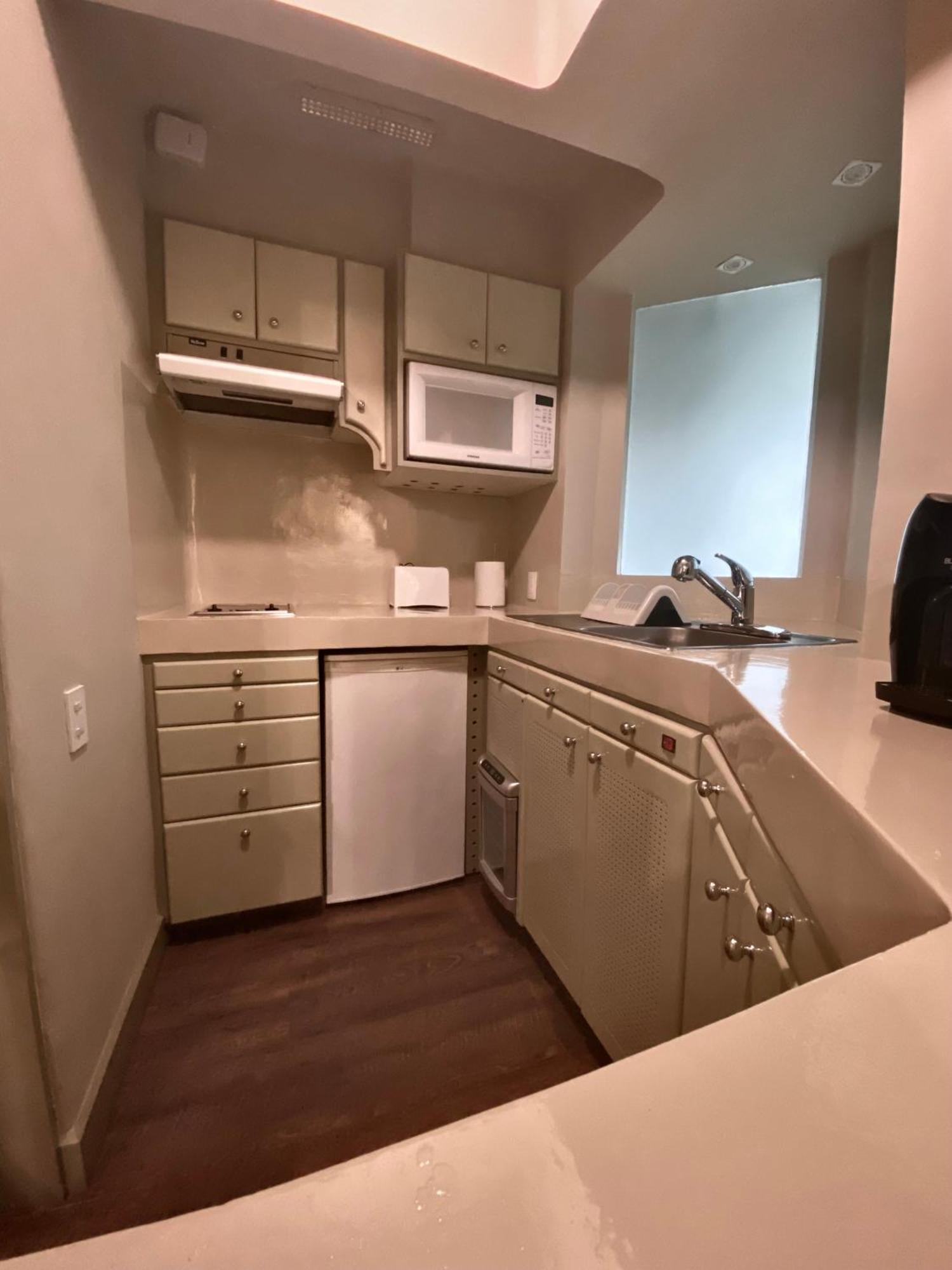 Suite 5