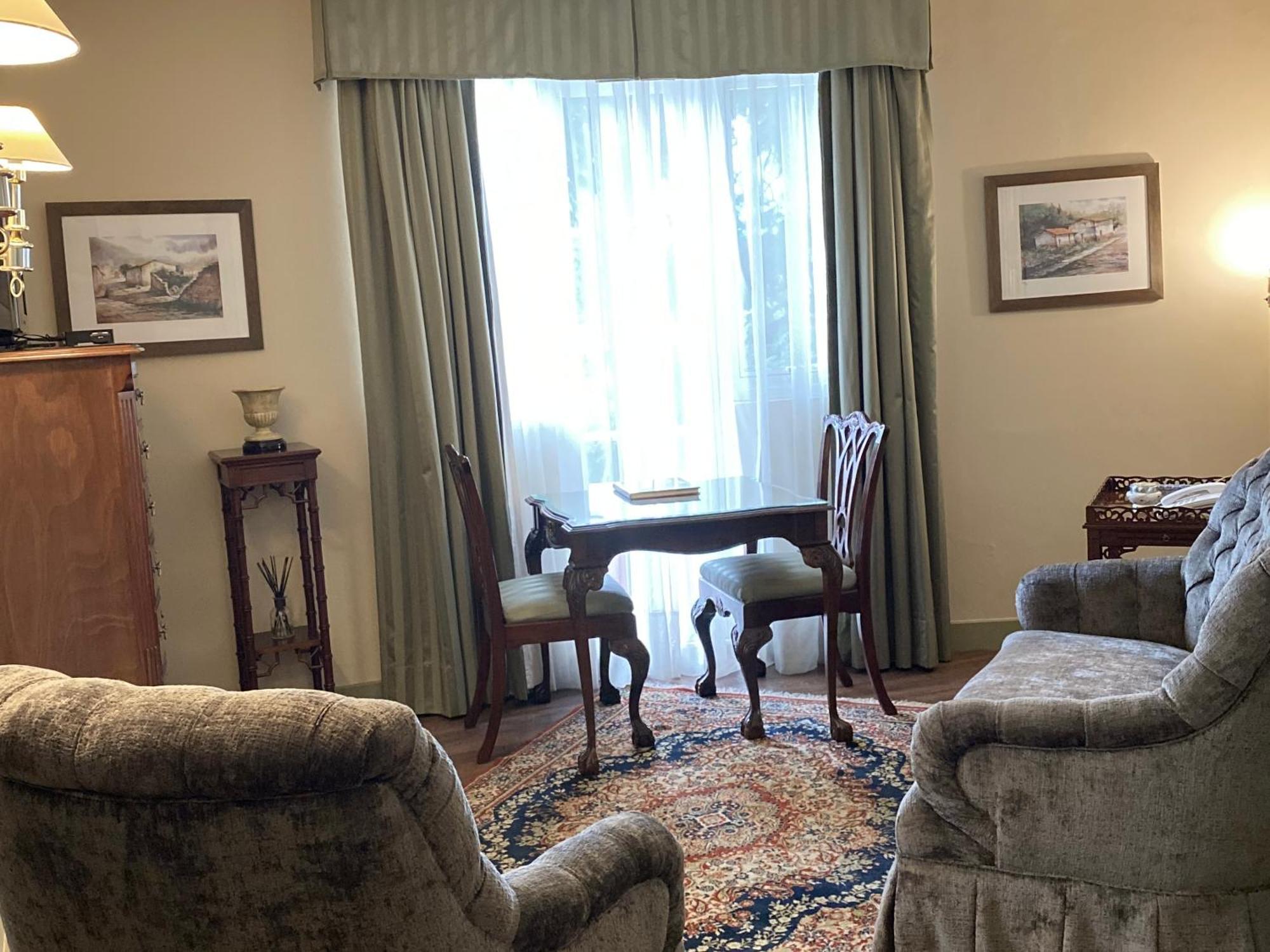 Suite 3