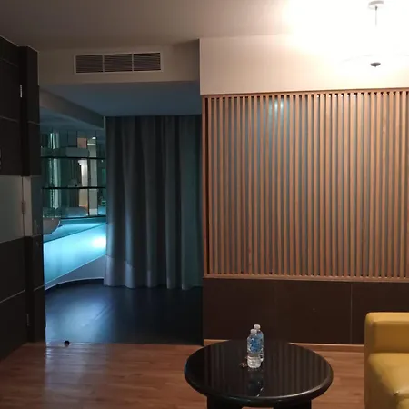 Ramada By Wyndham Mexico City Santa Fe-3