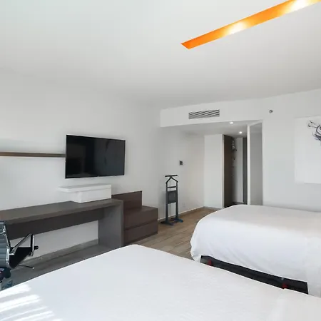 Real Inn Perinorte-2